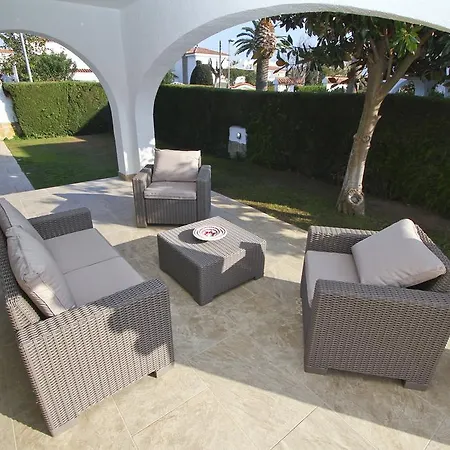 Supreme Planet Costa Dorada Villa